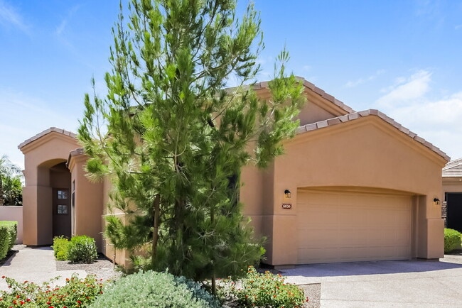 Building Photo - 6836 S 38th Pl