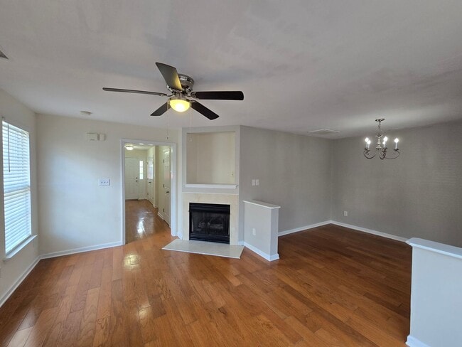 Building Photo - Gateway at Brier Creek