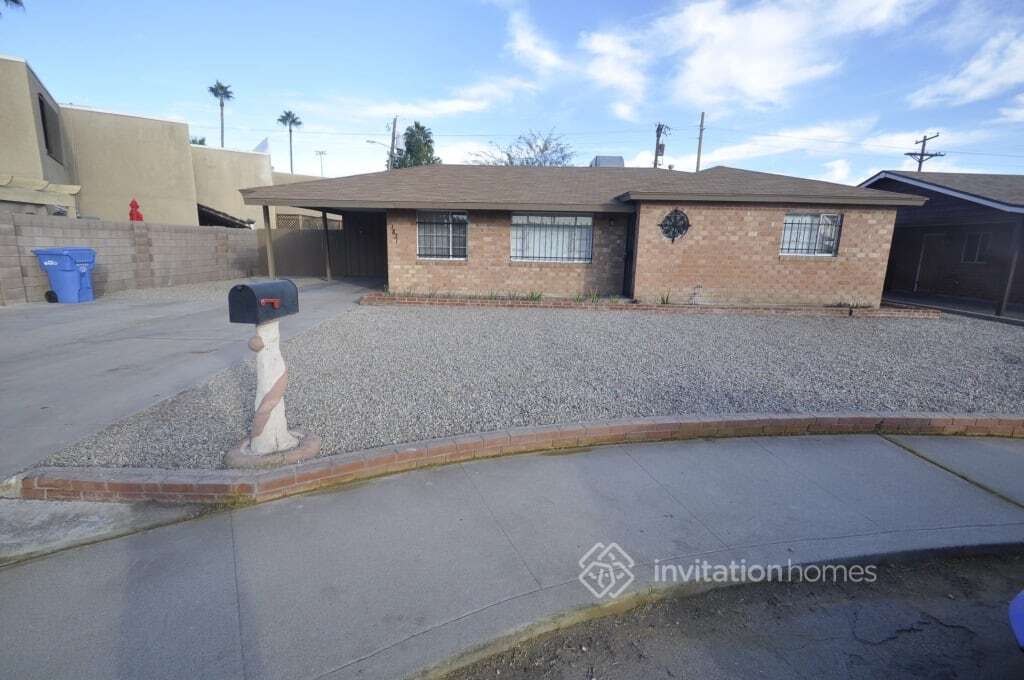 Foto principal - 1831 N 35th Pl