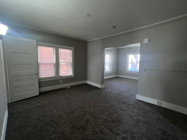 Foto del edificio - 1054 Ionia Ave SW