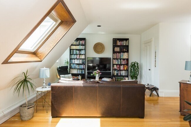 Foto del edificio - 185 Davis Ave