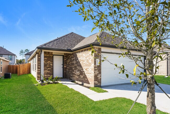 Foto del edificio - 2808 Briggs Dr