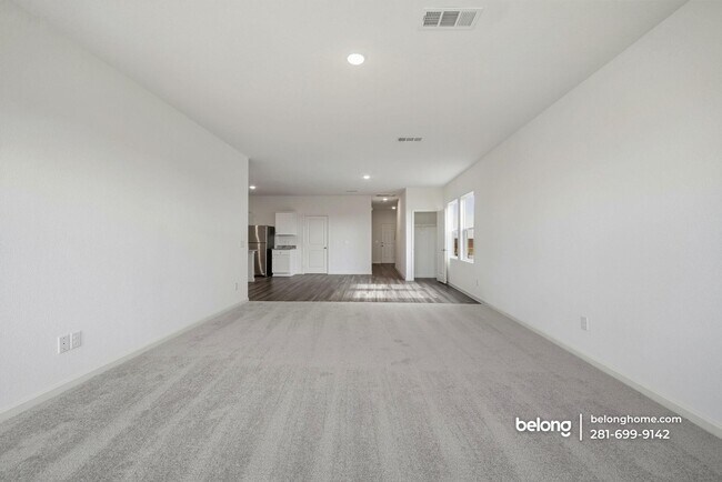 Building Photo - 10726 Sonny Trails Ct