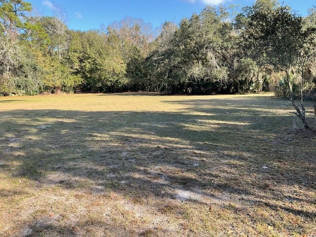 Foto del edificio - Amazing semi private secluded property