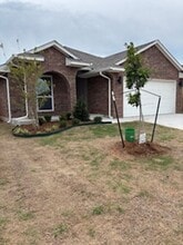 Building Photo - 18104 Austin Ct