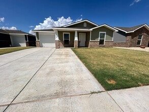 Building Photo - 1614 134th St