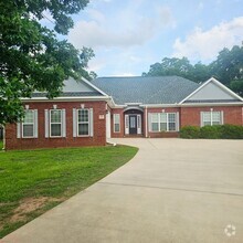 Building Photo - 316 Montview Way
