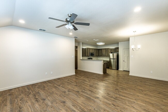 Building Photo - Luxurious Duplex in Southwest Corridor of ...