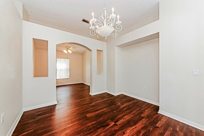 Foto del edificio - 12006 Popash Glen