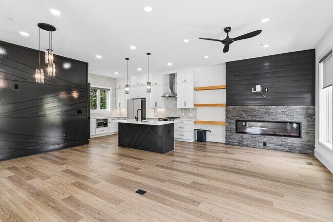 Foto del edificio - 105 Walnut St SW