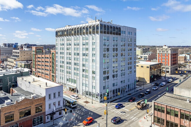 Courthouse Square - Courthouse Square - A 55+ Community