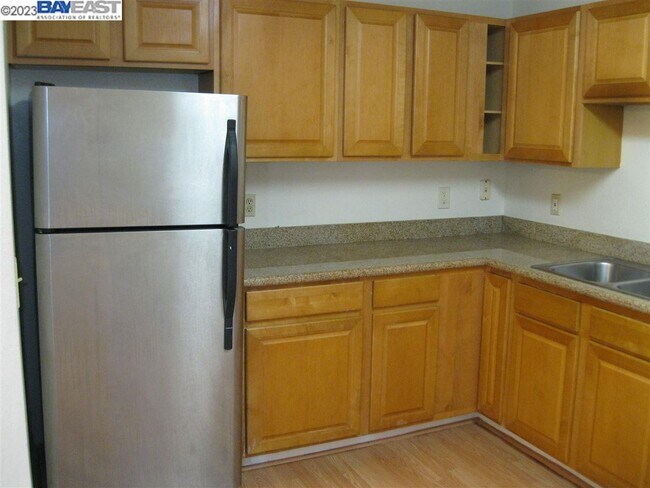 Foto del edificio - 16006 E 14th St