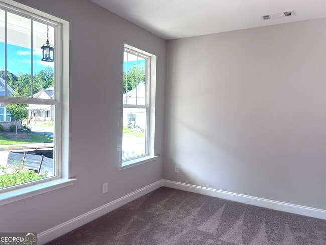 Building Photo - 4395 Easter Lily Ave
