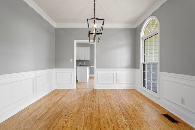 Foto del edificio - 485 Fussell Rd