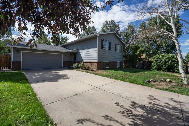 Foto del edificio - 117 43rd Ave Ct