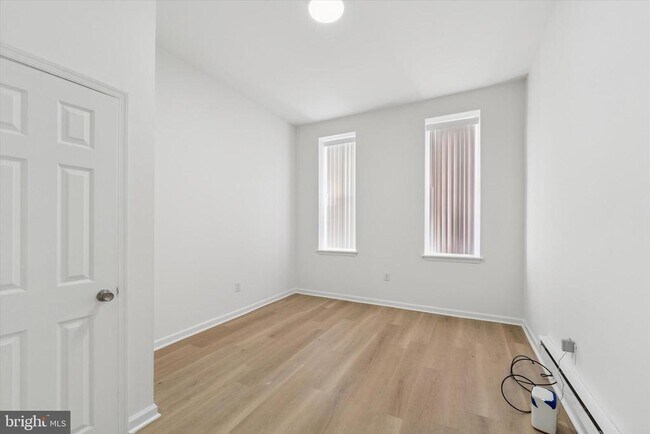 Building Photo - 1626 N 17th St