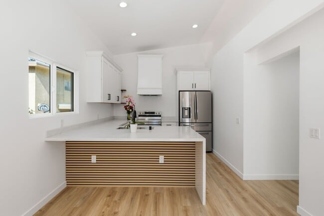 Building Photo - Stunning New Construction in Mission Hills – 2BR/2BA – Going Quick |4 Weeks of Free Rent + Free A...