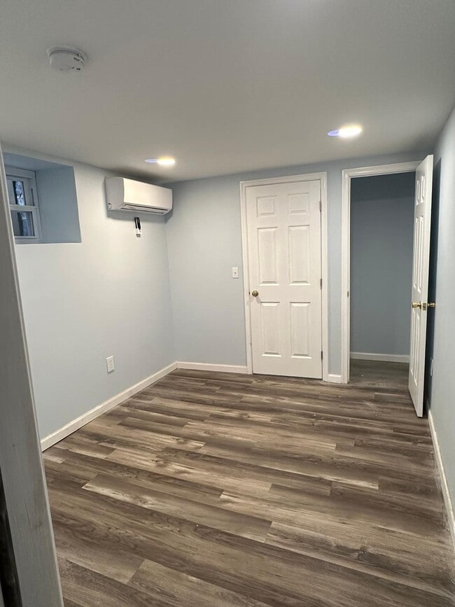 Photo - 3822 W Girard Ave (Philadelphia, PA) Apartment