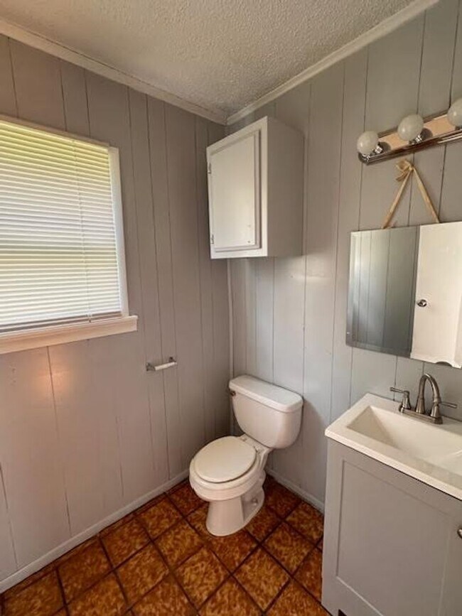 1213 Kilgore Ln, Waco, TX 76705 House Rental in Waco, TX