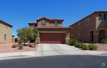Building Photo - 1404 Thurlow Ct