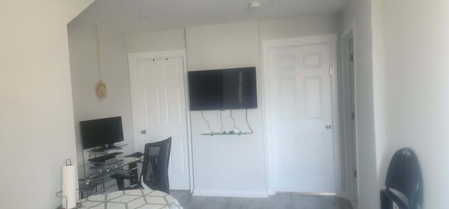 Photo du bâtiment - 125 Essa Rd