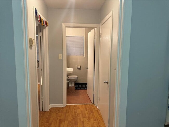 Foto del edificio - 4704 Red River St