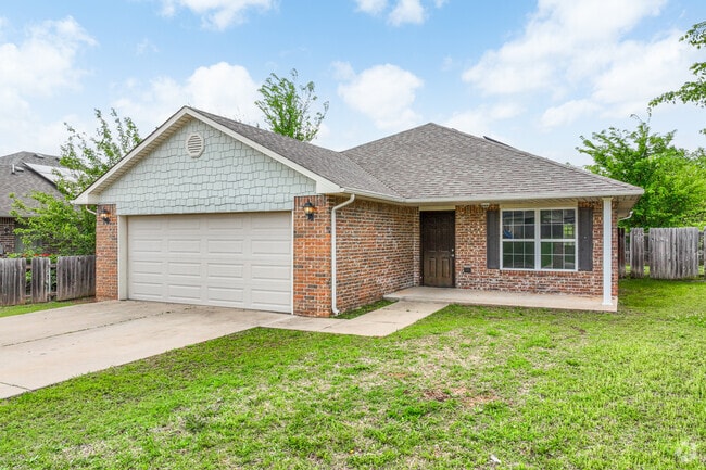 Building Photo - Cedar Hollow Family