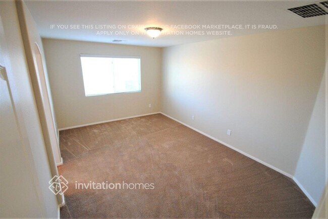 Foto del edificio - 8714 W Washington St