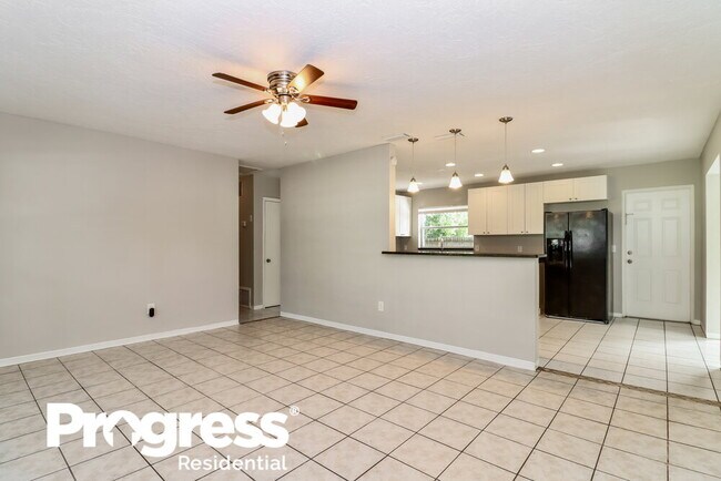 Building Photo - 1517 S Evergreen Ave