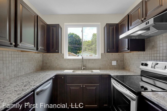 Foto del edificio - 3 br, 1 bath House - 614 N. 2nd Street