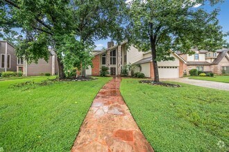 Building Photo - 8407 Rebawood Dr