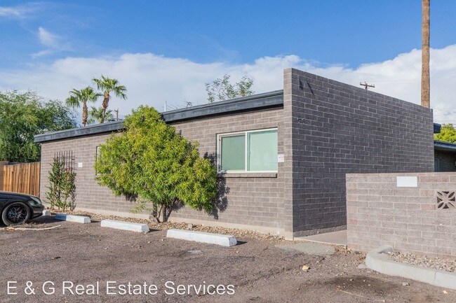 Foto del edificio - 1722 E Ocotillo Rd