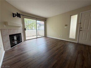 Building Photo - 3079 Key Largo Dr