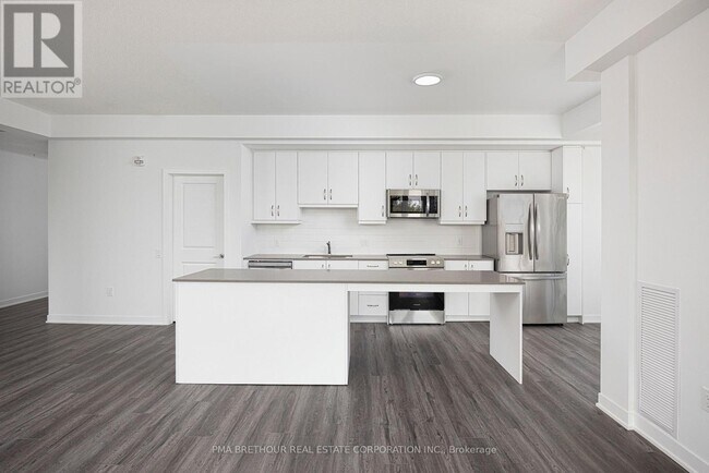 Building Photo - 385-385 Arctic Red Dr