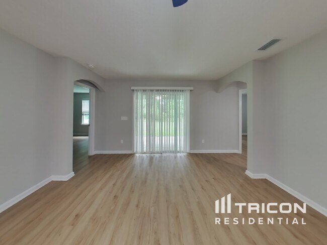 Foto del edificio - 78611 Rock Ct
