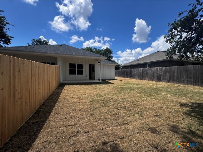 Building Photo - 209 Elbert Ln
