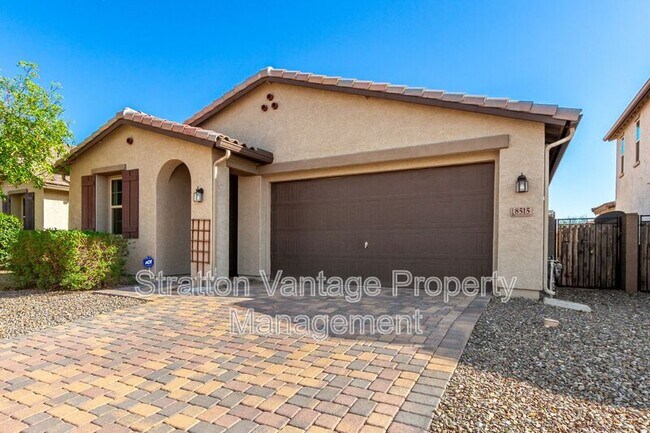 Foto del edificio - 8515 W Peppertree Ln