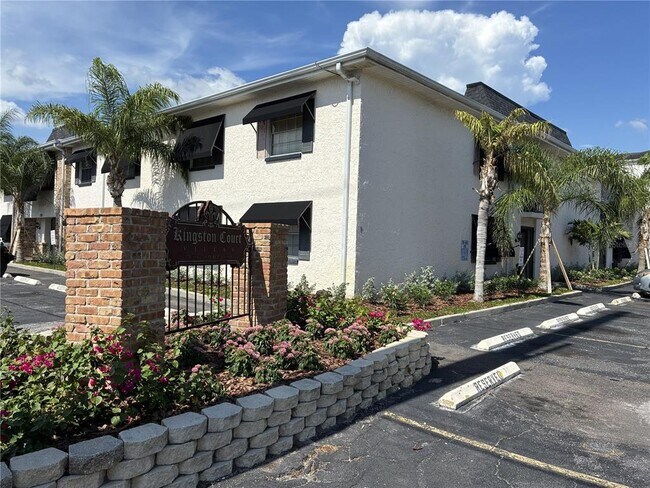 Foto del edificio - 120 S Church Ave