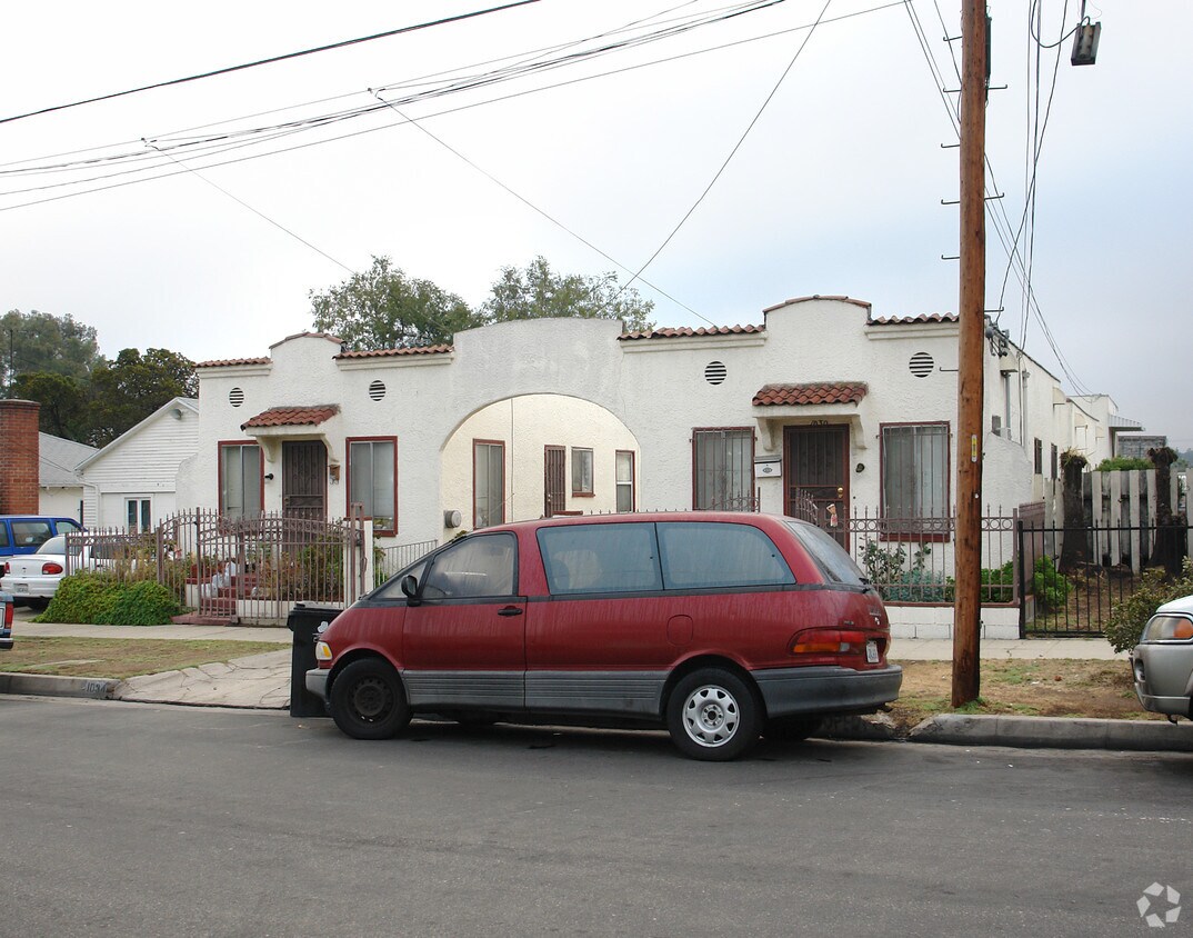 Foto del edificio - 1030-1034 Waterloo St