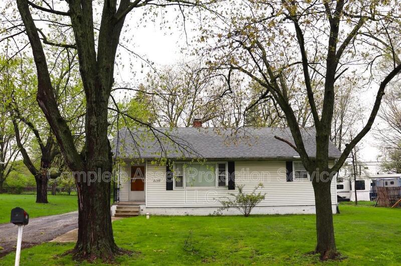 Foto principal - 7120 Catherine St