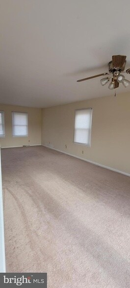 Building Photo - 12 Melvin Dr