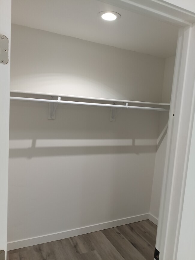Foto del edificio - 2250 E Unity Way