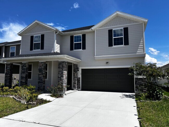 Building Photo - Huge 4/3 with over 3k sqft at The Preserve...