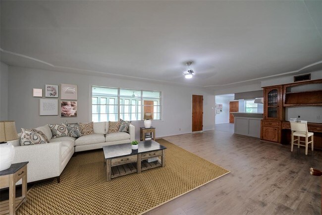 Building Photo - 6415 Kury Ln