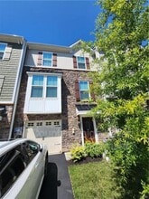 Building Photo - 2401 Emanuel Ct