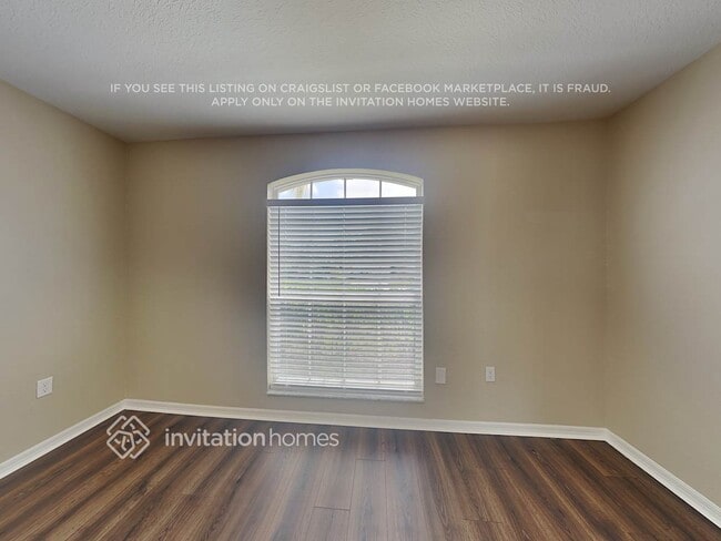 Foto del edificio - 5523 Oakford Dr