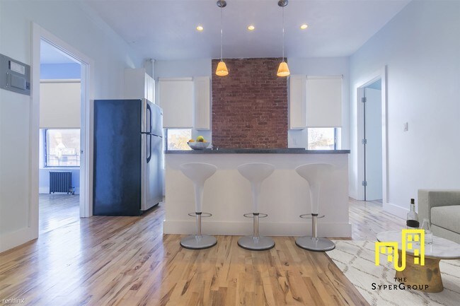 Building Photo - 2 br, 1 bath Apartment - 444 Ralph Ave
