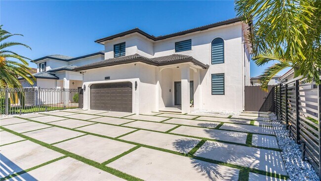 Foto del edificio - 15817 SW 138th Terrace