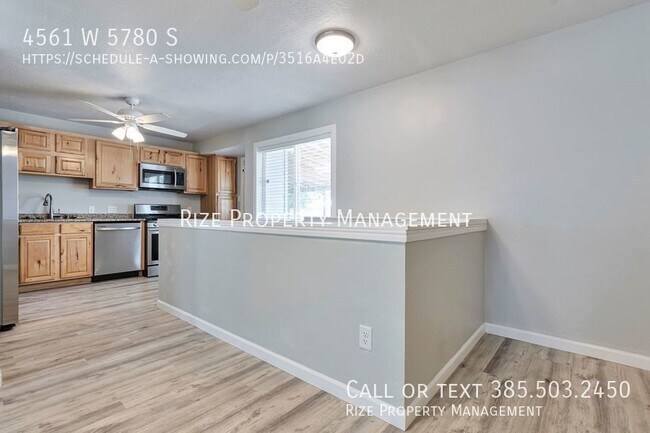 Foto del edificio - Proper Design. Smartly Priced. Ready for M...