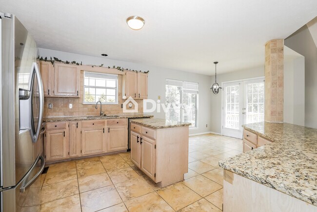 Building Photo - 360 Radner Run